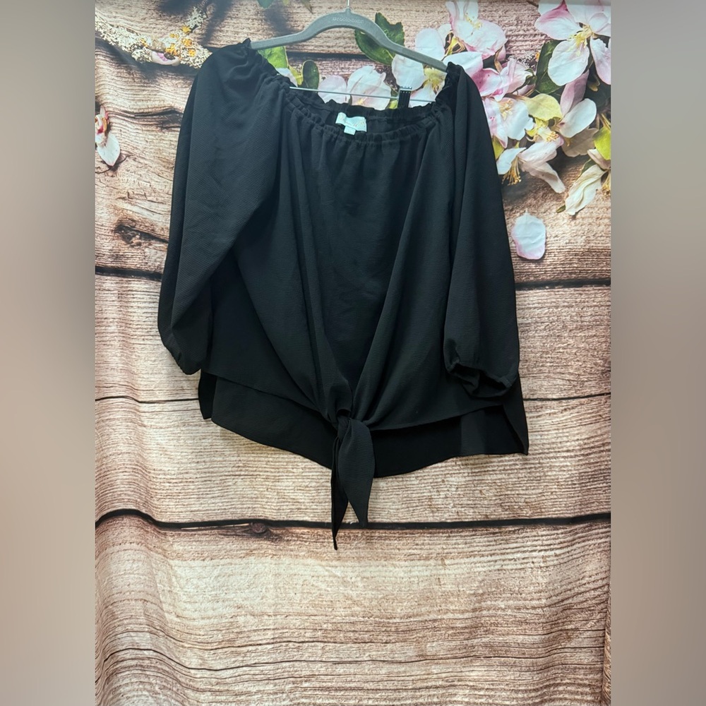Veronica M Elegant Black Blouse
